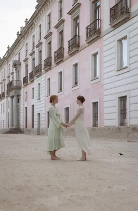 Sesión editorial El Sueño de Cariátides - Prendas Vintage Mathilde