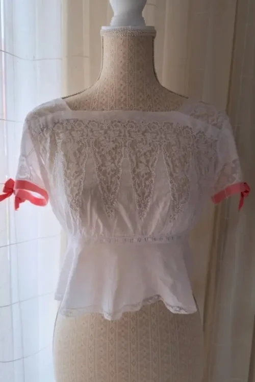 Top Eduardino lazos rosas - Prendas Vintage Mathilde